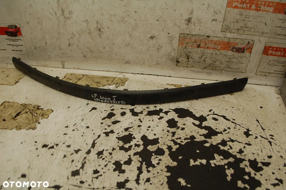 LISTWA ZDERZAKA PRAWA LEWA 1M0807226D 1M0807225D SEAT LEON I TOLEDO II - 2