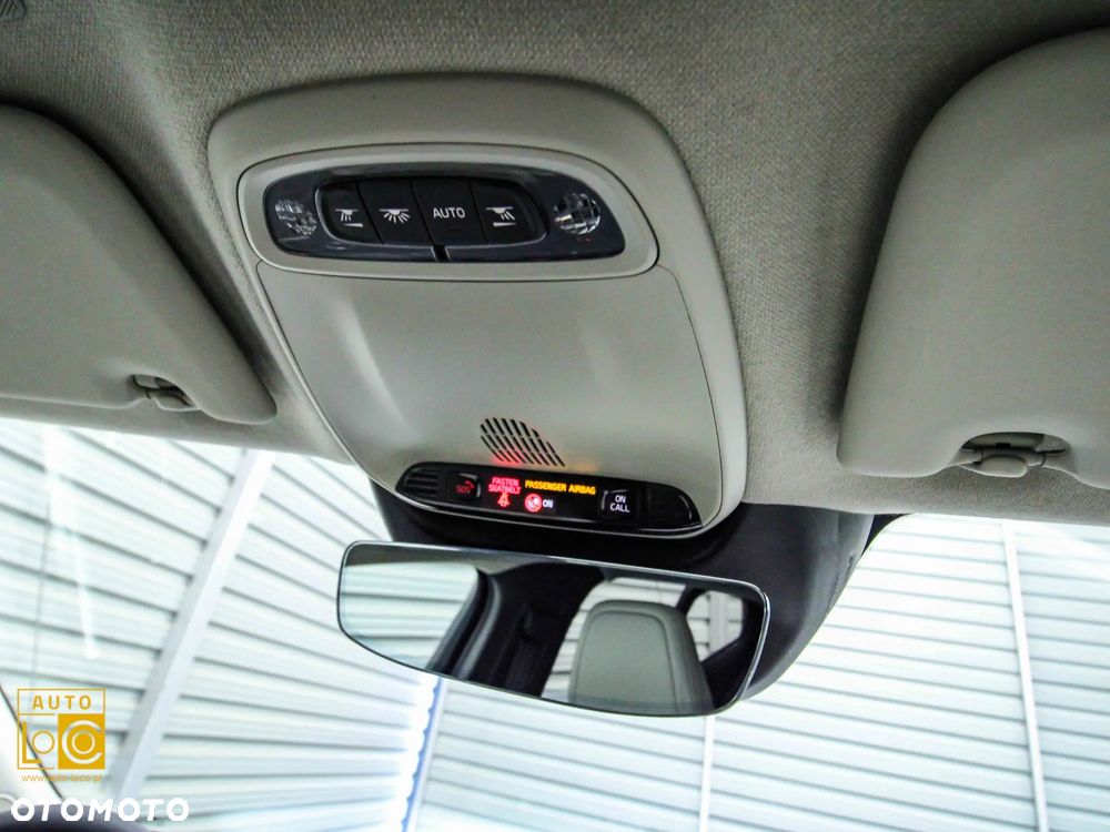 Volvo XC 40 T3 Inscription - 34