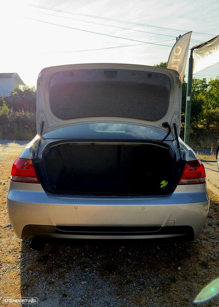 BMW 320 d Coupe - 5