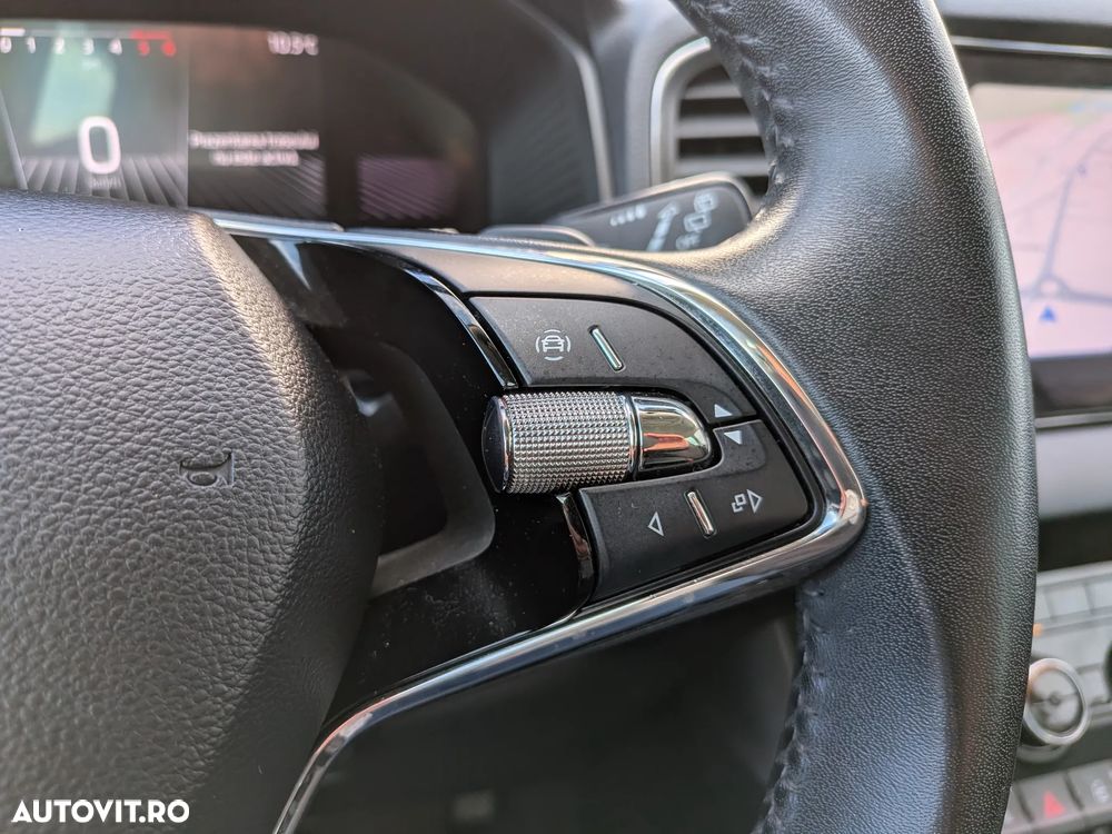 Skoda Karoq 2.0 TDI SCR DSG Ambition - 11