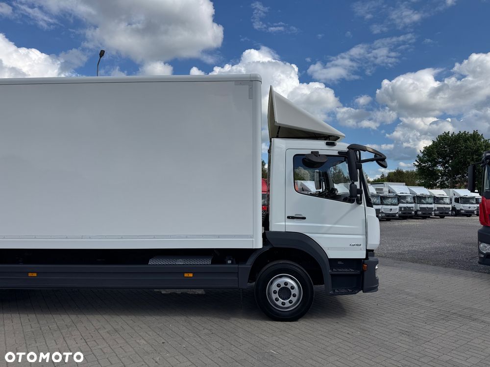 Mercedes-Benz ATEGO - 10
