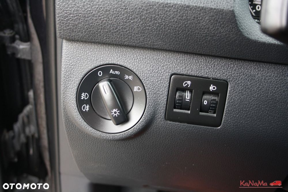 Volkswagen Caddy - 25