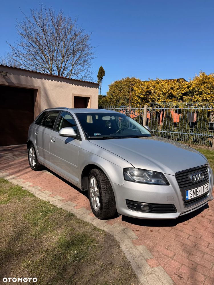 Audi A3 Sportback 1.9 TDI DPF Attraction - 1