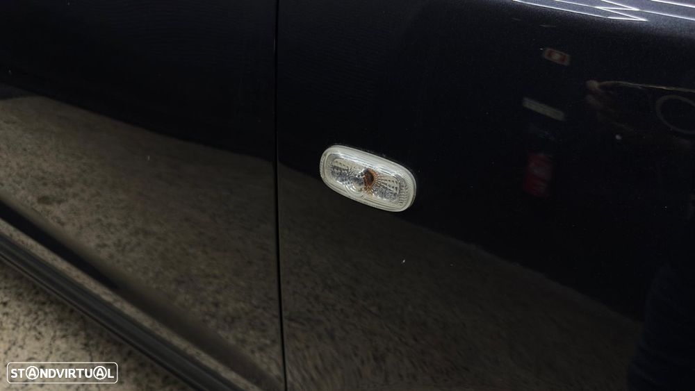 Hyundai Santa Fe 2.2 CRDi 7Wagon Comfort Aut. - 10