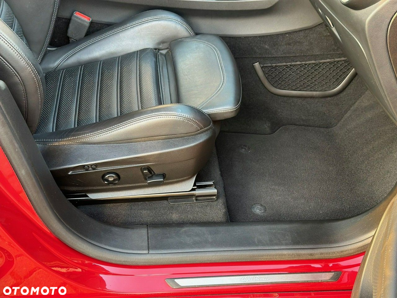 Alfa Romeo Stelvio 2.0 Turbo 16V AT8-Q4 Super - 9