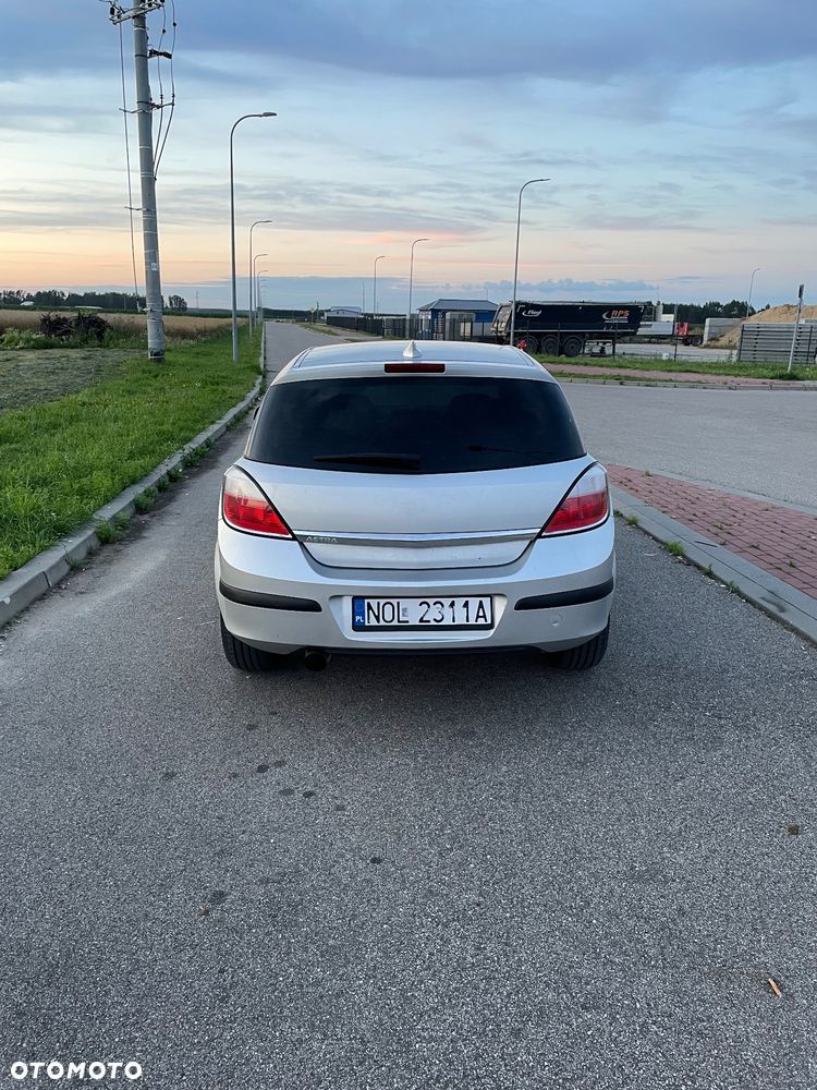 Opel Astra - 8