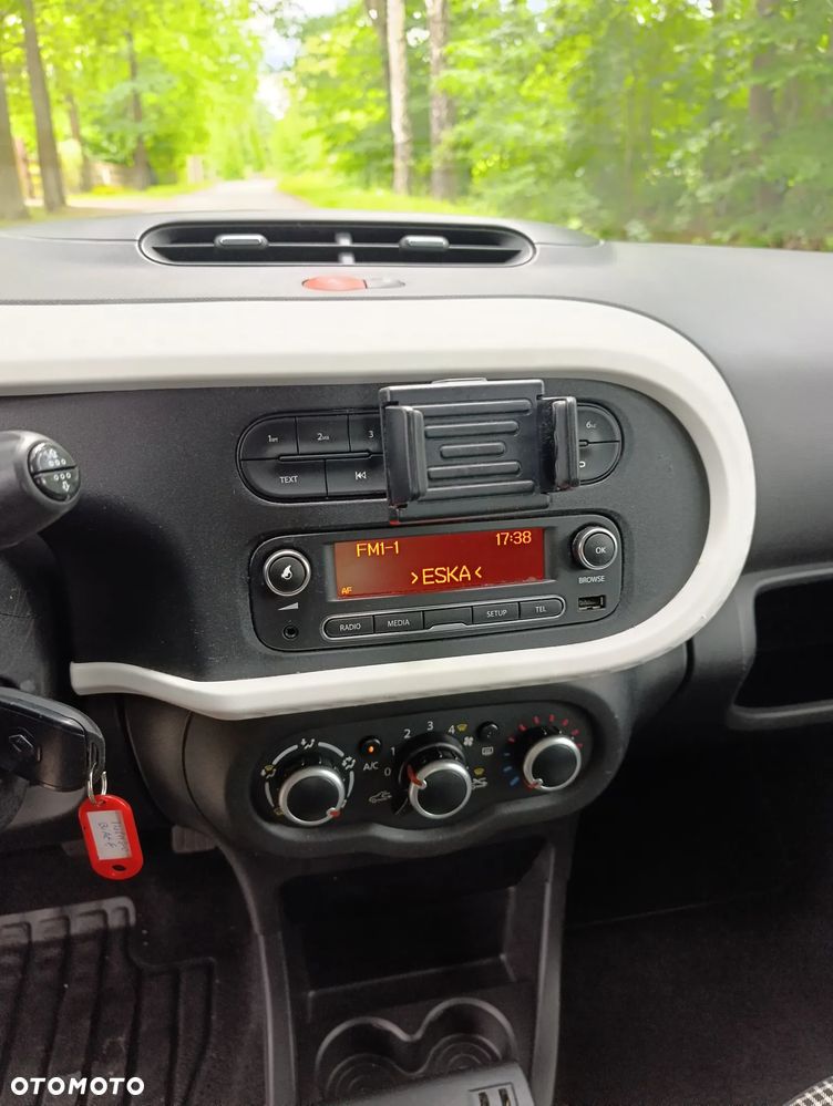 Renault Twingo SCe 70 Start&Stop Cosmic - 15