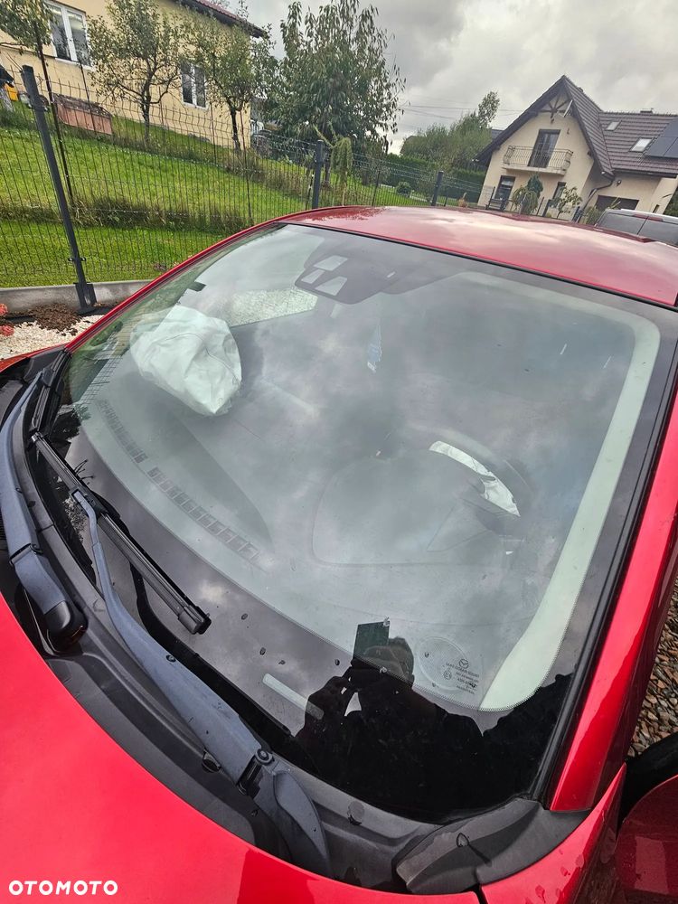 Mazda 2 SKYACTIV-G 90 Exclusive-Line - 28