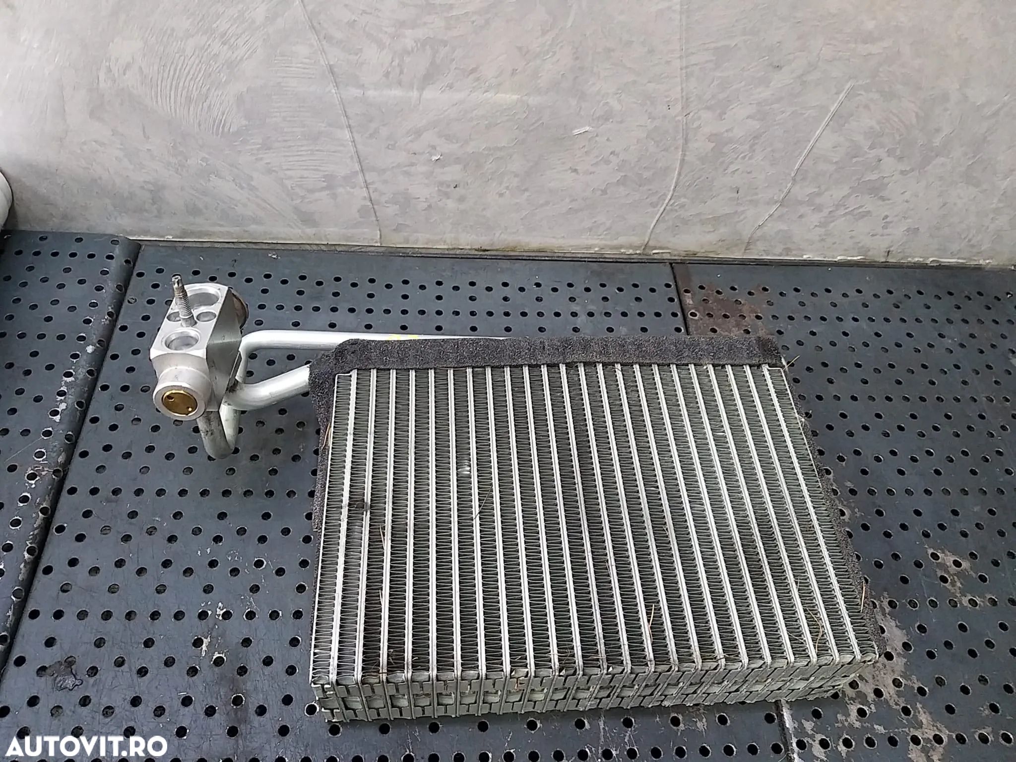 Radiator calorifer clima bord bmw x3 e83 b1254003 h9104003 64119135745 - 1