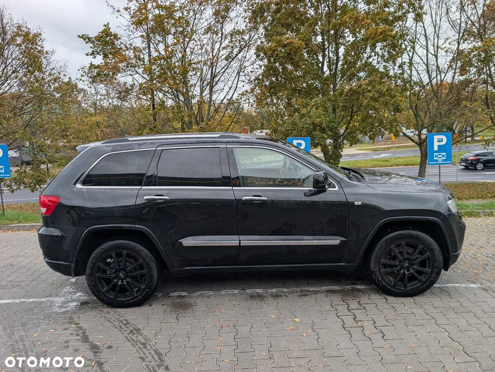 Jeep Grand Cherokee 2011 photo 4
