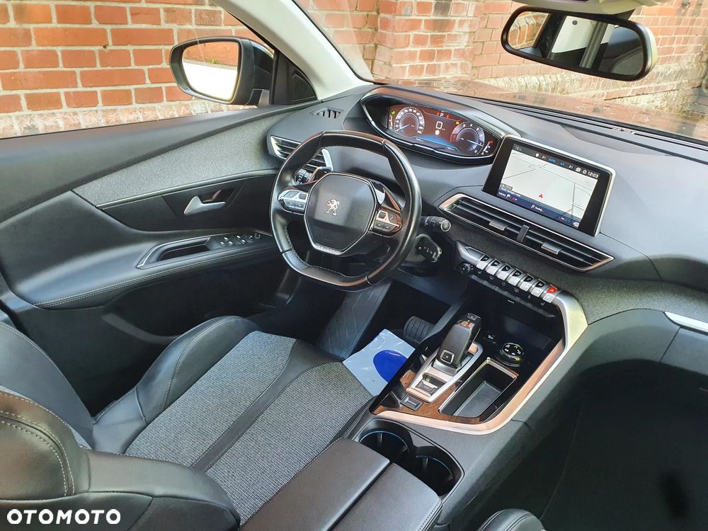 Peugeot 3008 PureTech 130 Stop & Start GPF EAT8 Crossway - 10