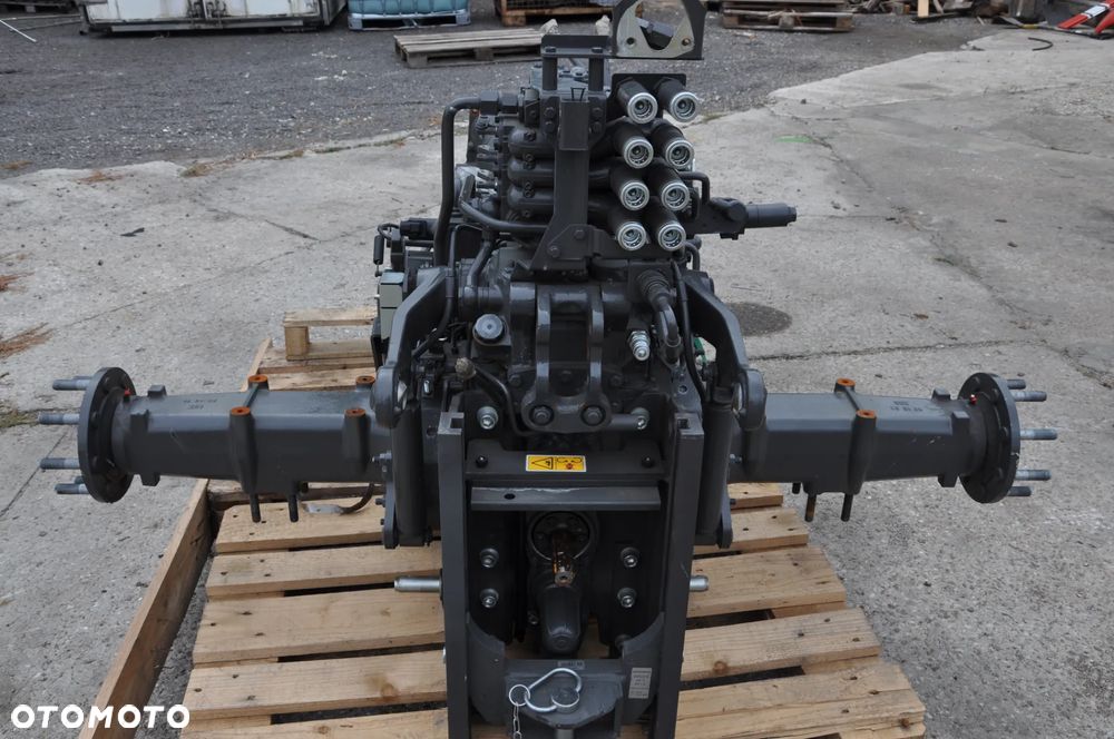 SKRZYNIA BIEGÓW MOST ROZDZIELACZ DEUTZ FAHR 6120 C TTV NOWY - 8