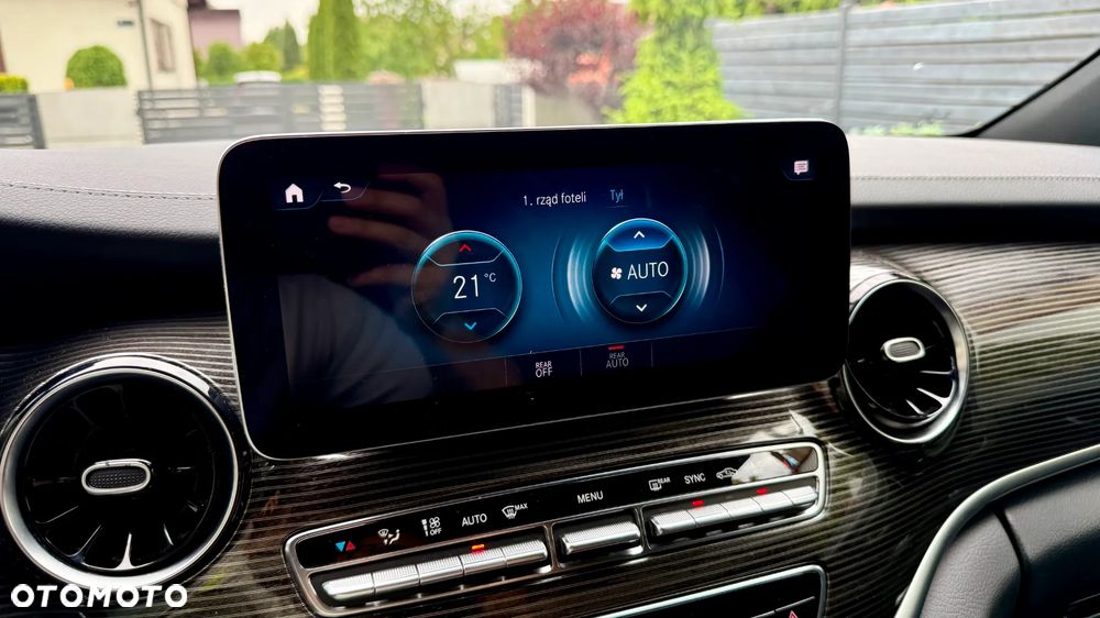 Mercedes-Benz Klasa V 300 d 4-Matic Avantgarde 9G-Tronic (d³ugi) - 15