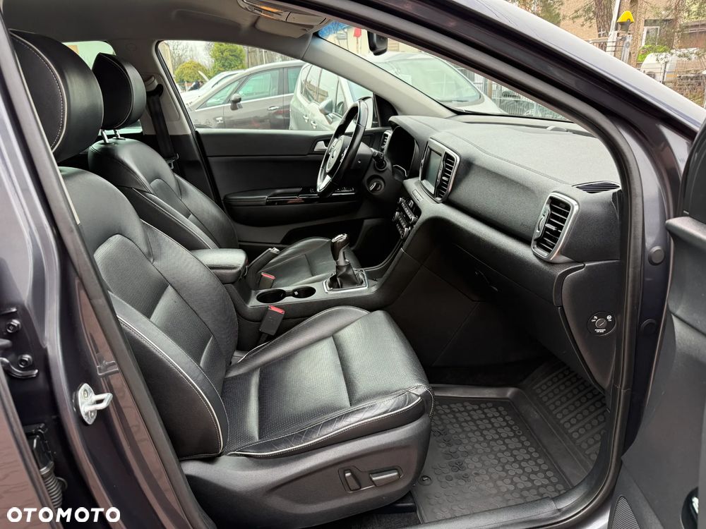 Kia Sportage 1.7 CRDI 2WD Spirit - 28