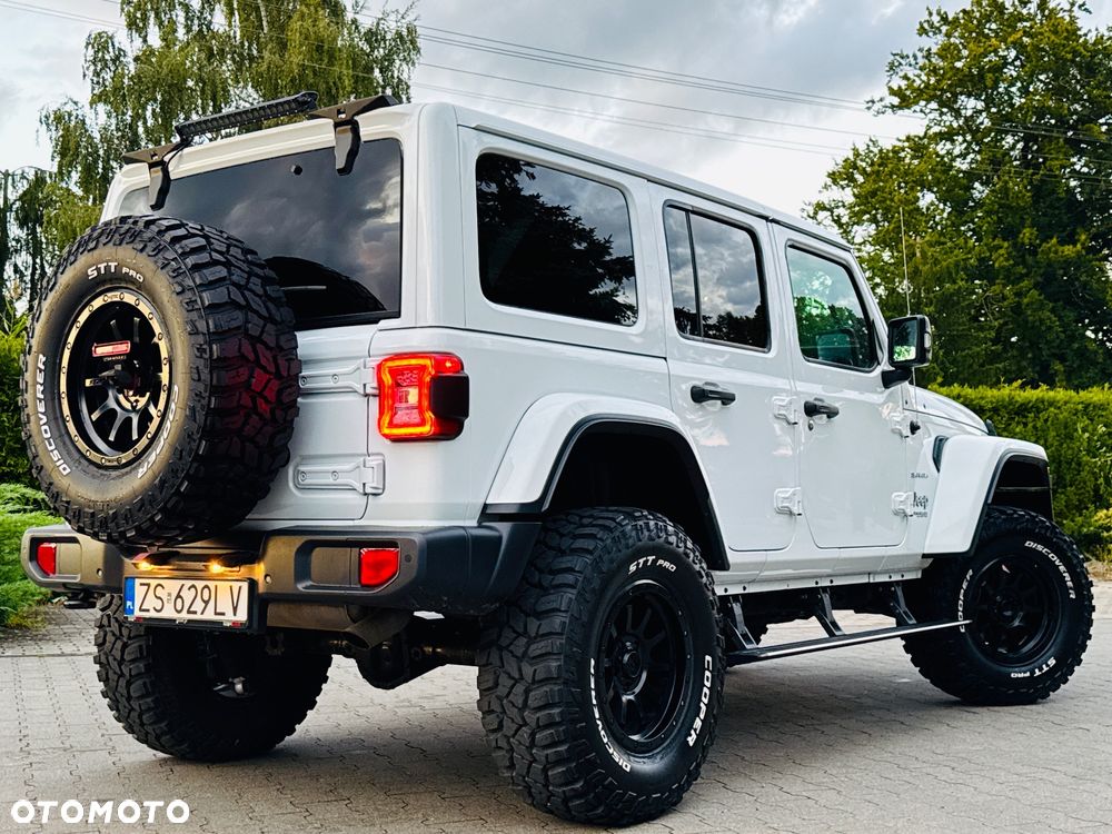 Jeep Wrangler Unlimited GME 2.0 Turbo Sahara - 2