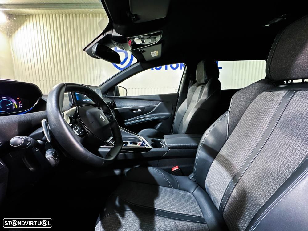 Peugeot 5008 Hybrid 136 e-DSC GT - 9