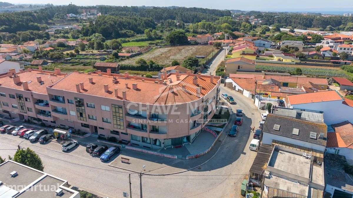 Espaço Comercial c/ Terraço (90m2) em Valadares - Grande imagem: 5/39