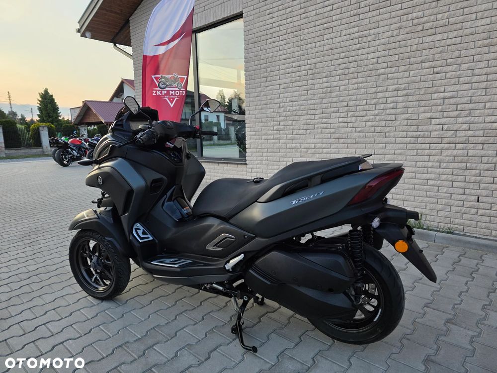 Yamaha Tricity - 6