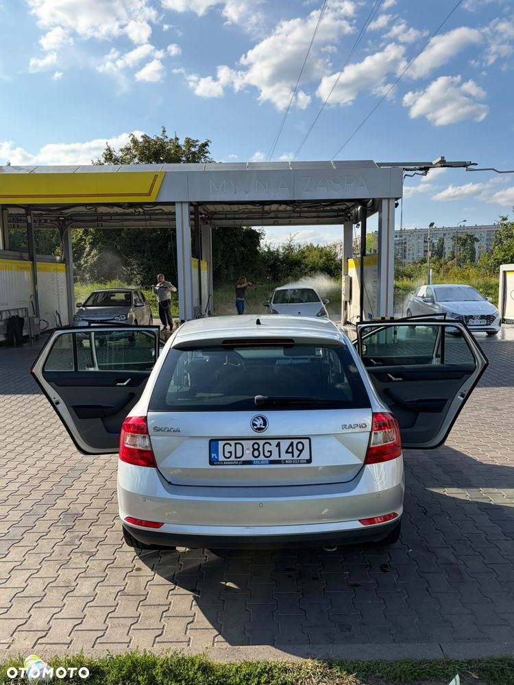Skoda RAPID 1.2 TSI Ambition Max - 8