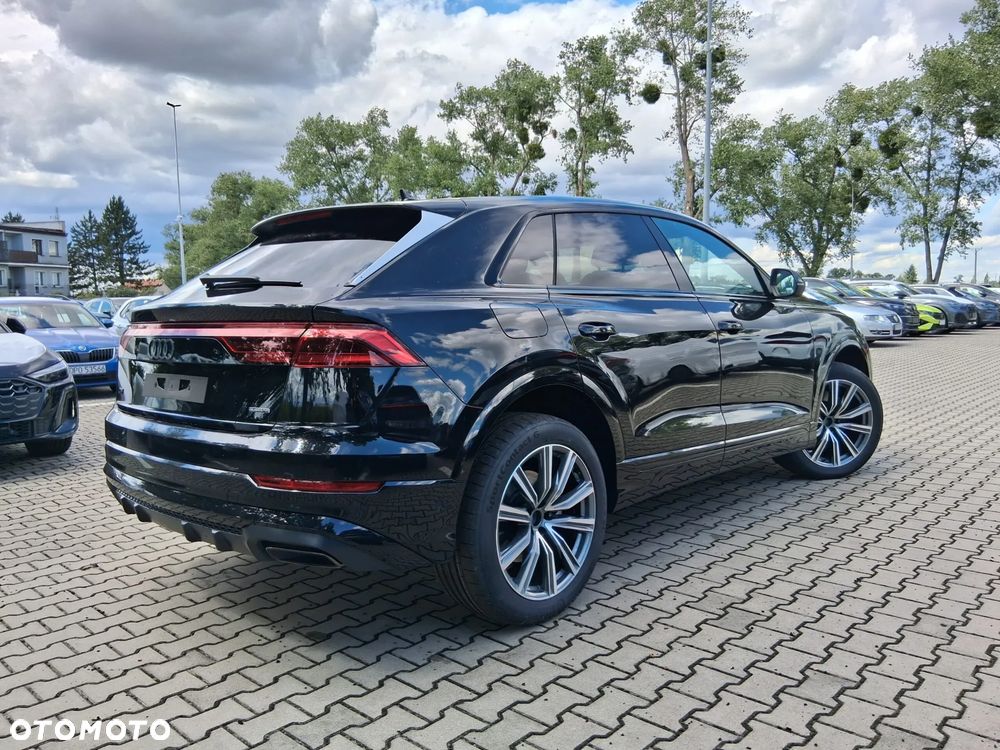 Audi Q8 55 TFSI e PHEV Quattro Tiptronic - 6