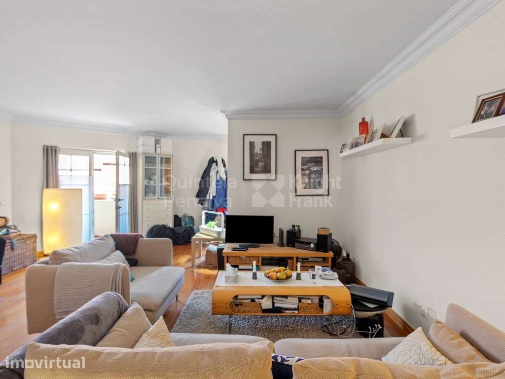 Apartamento T2 no Centro Histórico de Cascais com Garagem - Grande imagem: 2/31