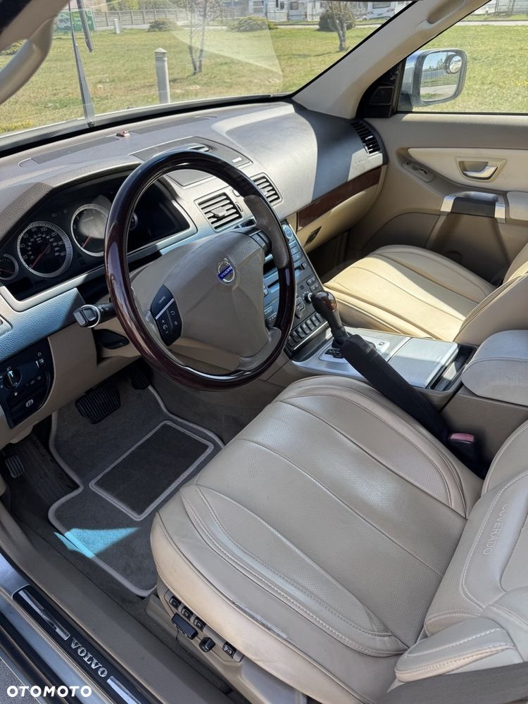 Volvo XC 90 3.2 AWD Geartonic Executive - 26