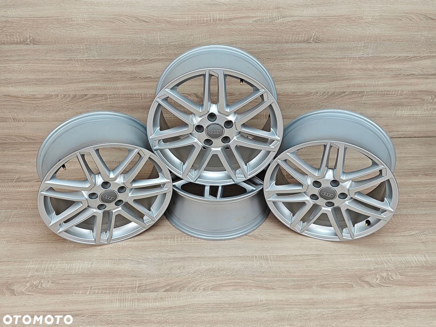 FELGI ALUMINIOWE 18" 8Jx18 5x112 AUDI A6 C7 4G0601025CA 72 km - 3
