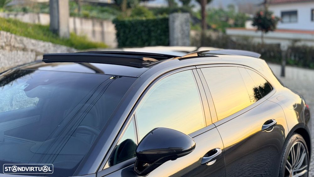 Porsche Panamera Sport Turismo 4 E-Hybrid - 25