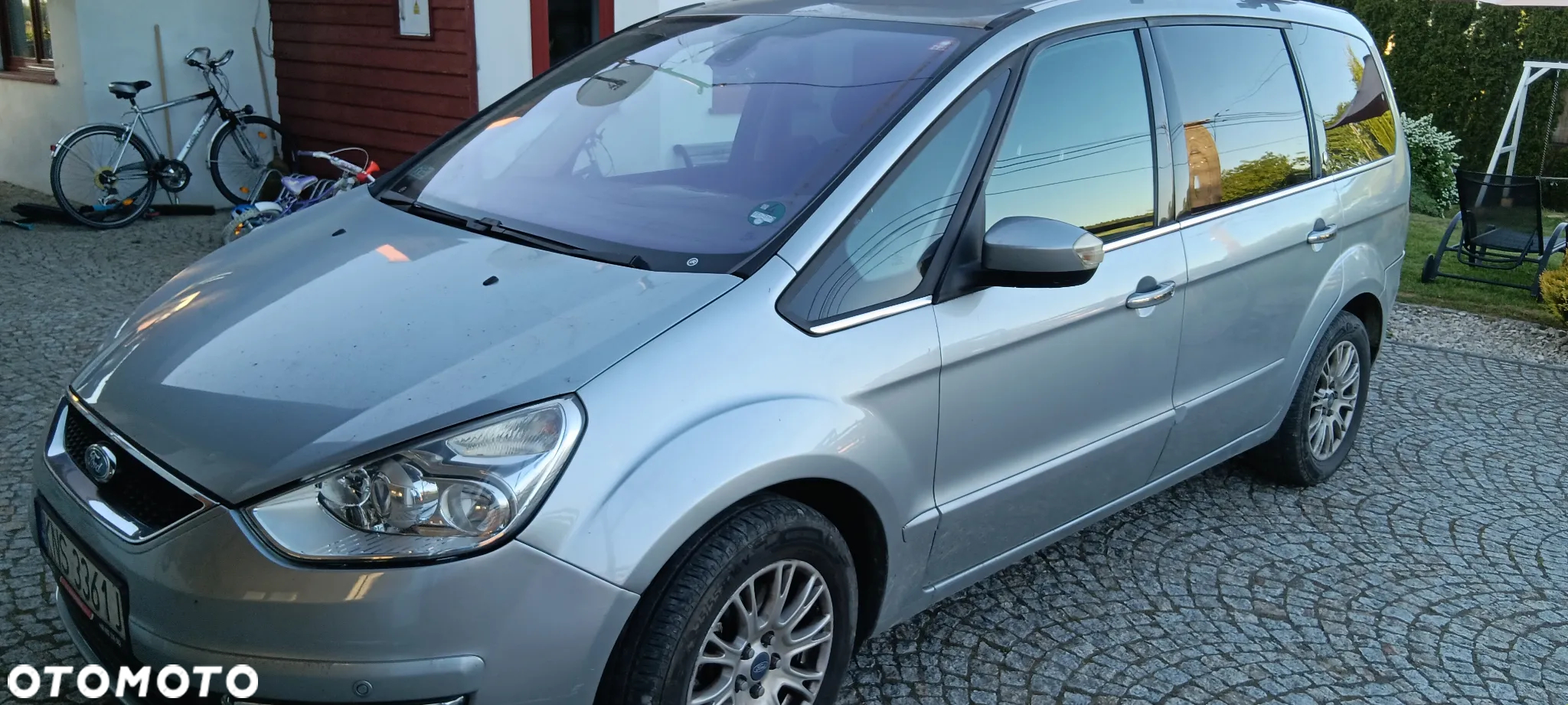 Ford Galaxy 2.0 TDCi Ghia - 12