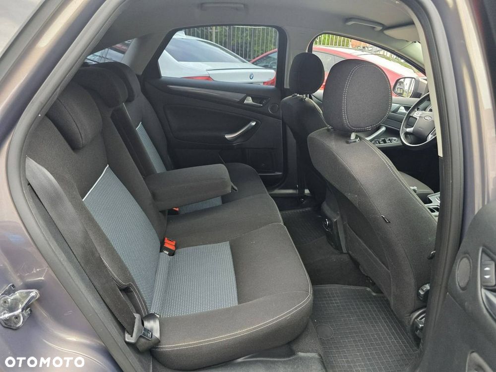 Ford Mondeo 2013