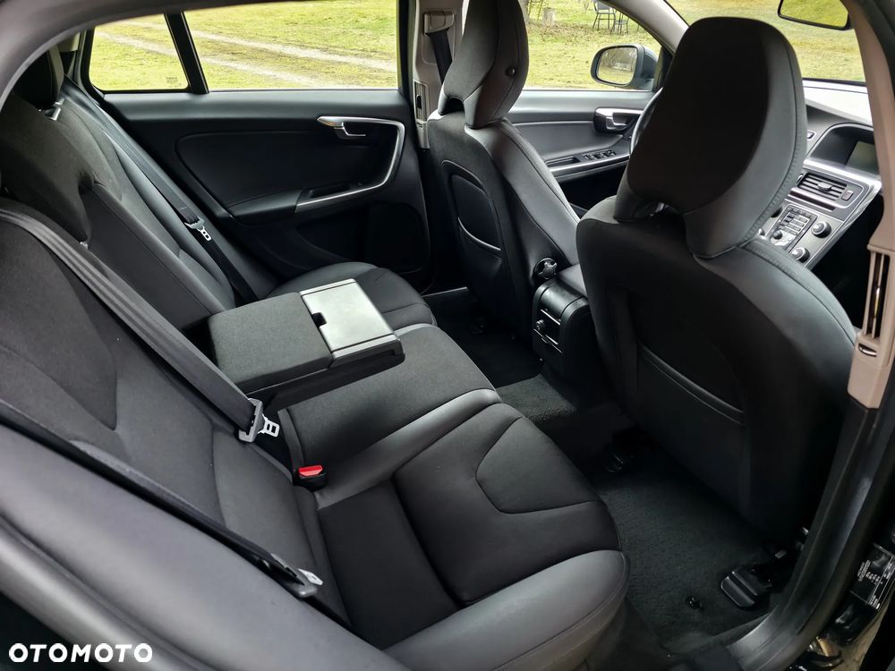 Volvo V60 - 9