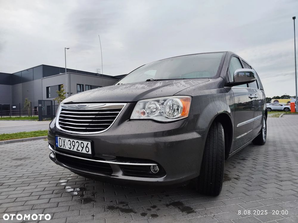 Chrysler Town & Country 3.6 Limited - 3