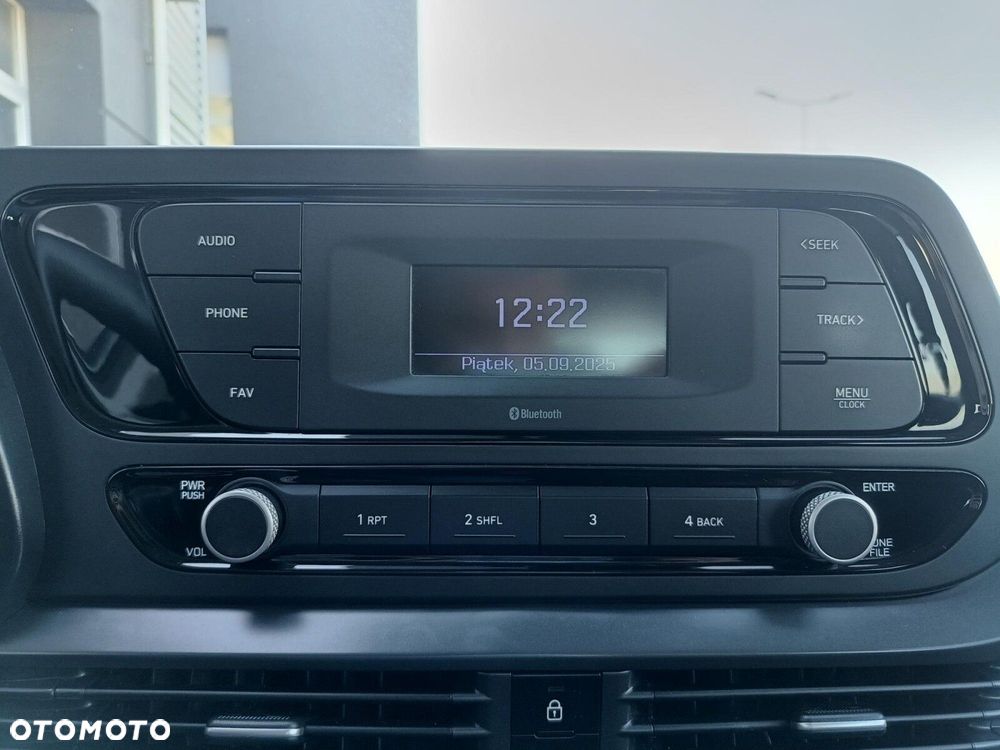 Hyundai i20 1.2 Pure - 23