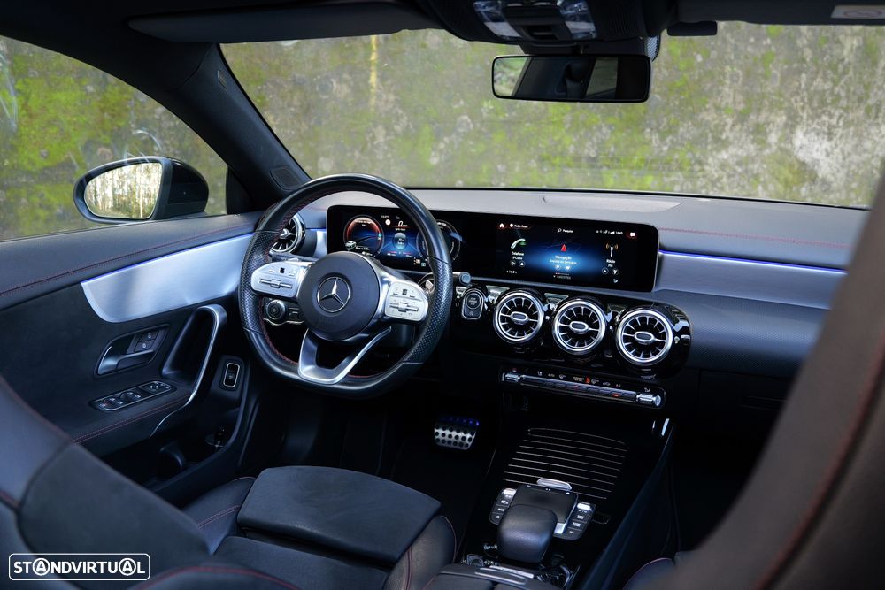 Mercedes-Benz CLA 180 d Shooting Brake AMG Line Aut. - 11