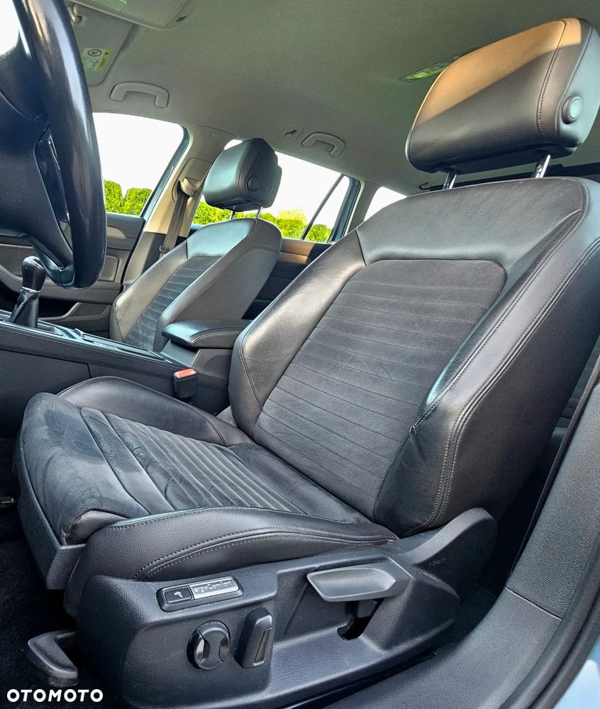 Volkswagen Passat 2.0 TDI SCR (BlueMotion Technology) 4Motion Highline - 10