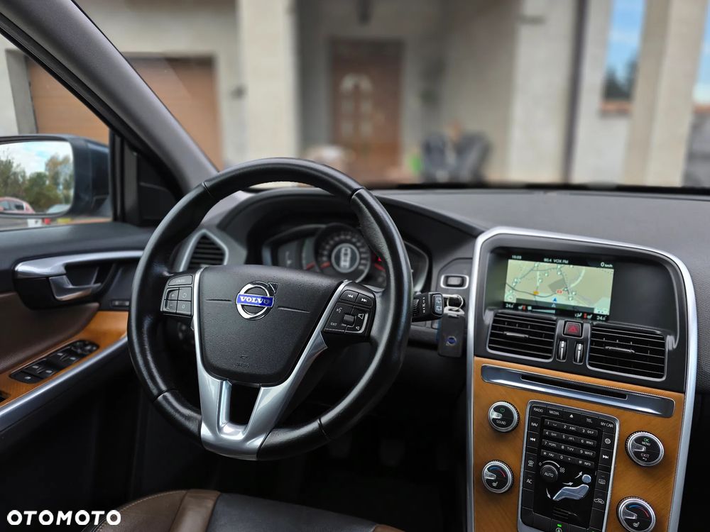 Volvo XC 60 - 21