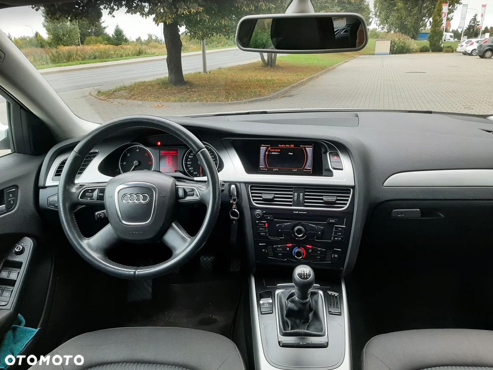 Audi A4 Avant ver-2-0-tdi-ultra - 11