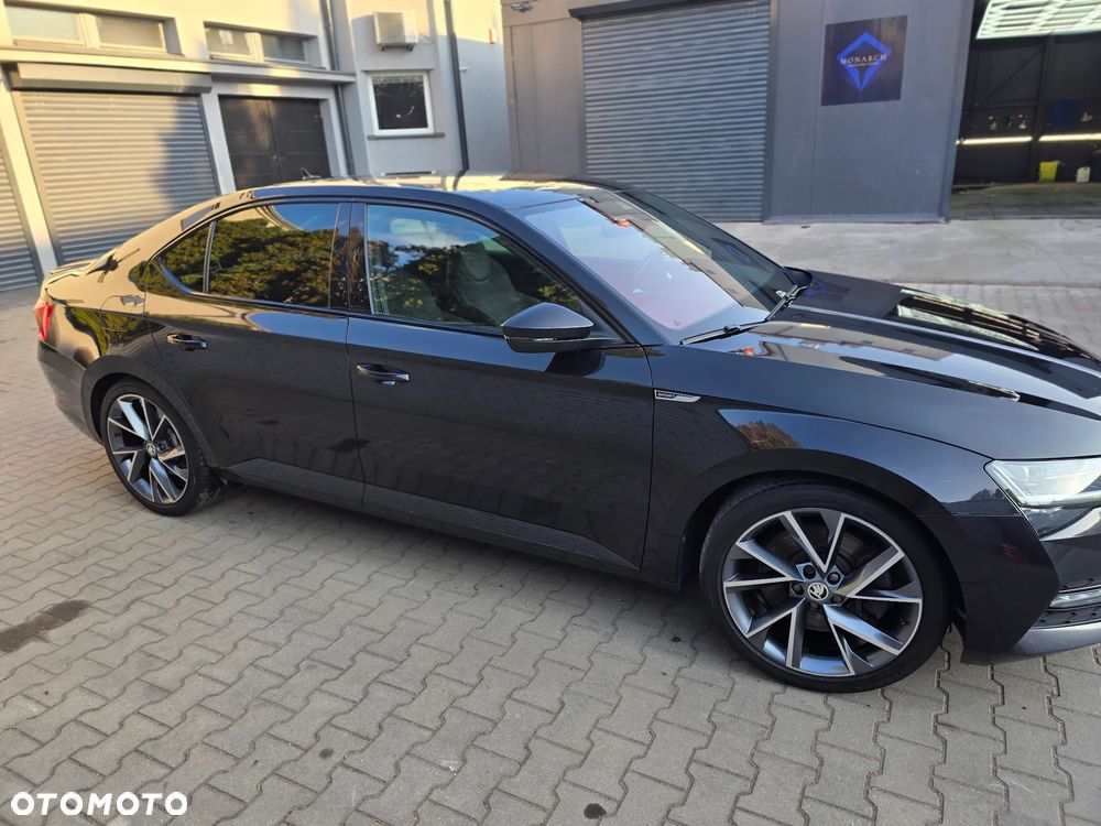 Skoda Superb 2.0 TSI 4x4 Sportline DSG - 6