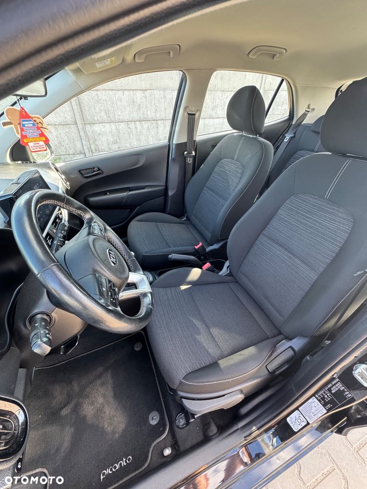 Kia Picanto 1.0 L - 12