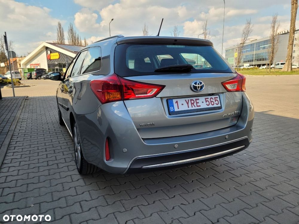 Toyota Auris - 8