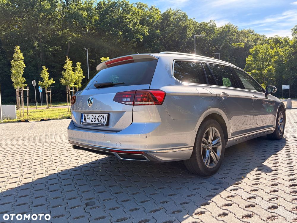 Volkswagen Passat Variant 1.5 TSI EVO Elegance DSG - 5