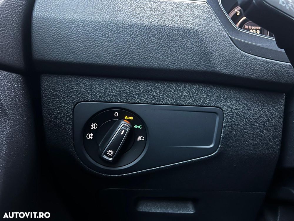 Volkswagen Tiguan - 29