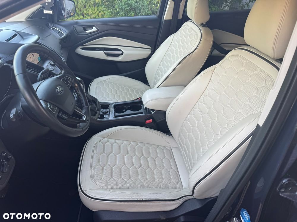 Ford Kuga 2.0 TDCi 4x4 Vignale - 17