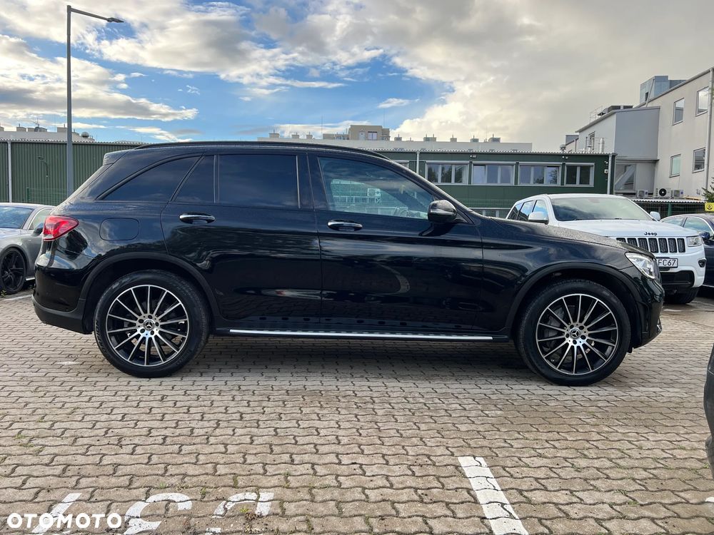 Mercedes-Benz GLC - 9