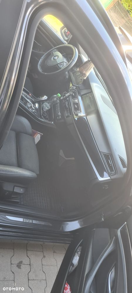 BMW Seria 5 525d - 2