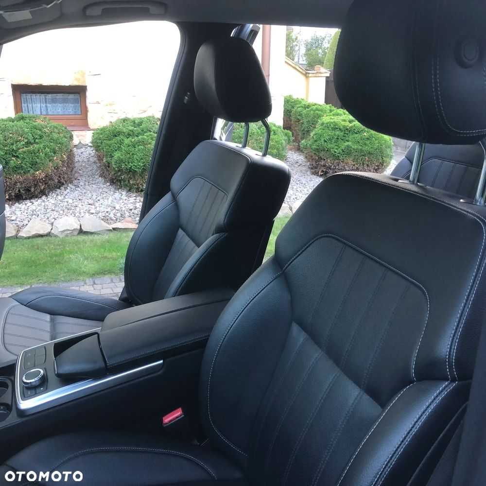 Mercedes-Benz GL 400 4Matic 7G-TRONIC - 27