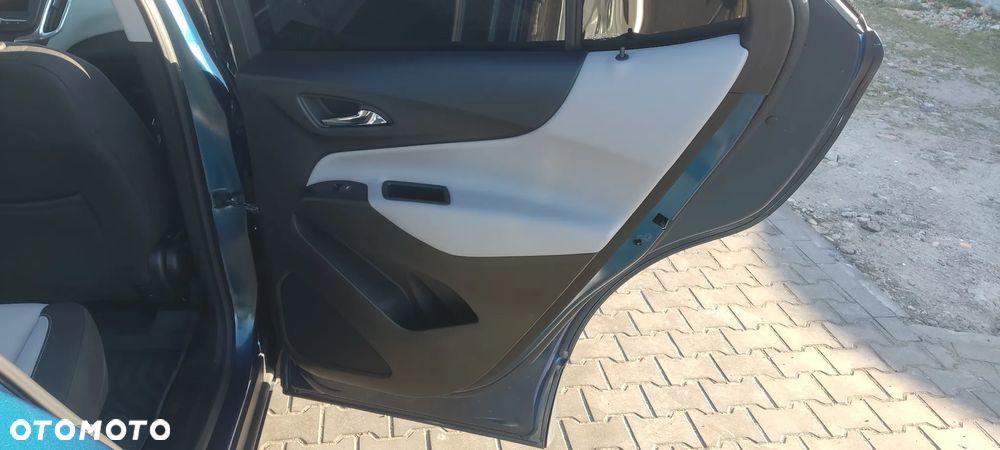 Chevrolet Equinox - 31