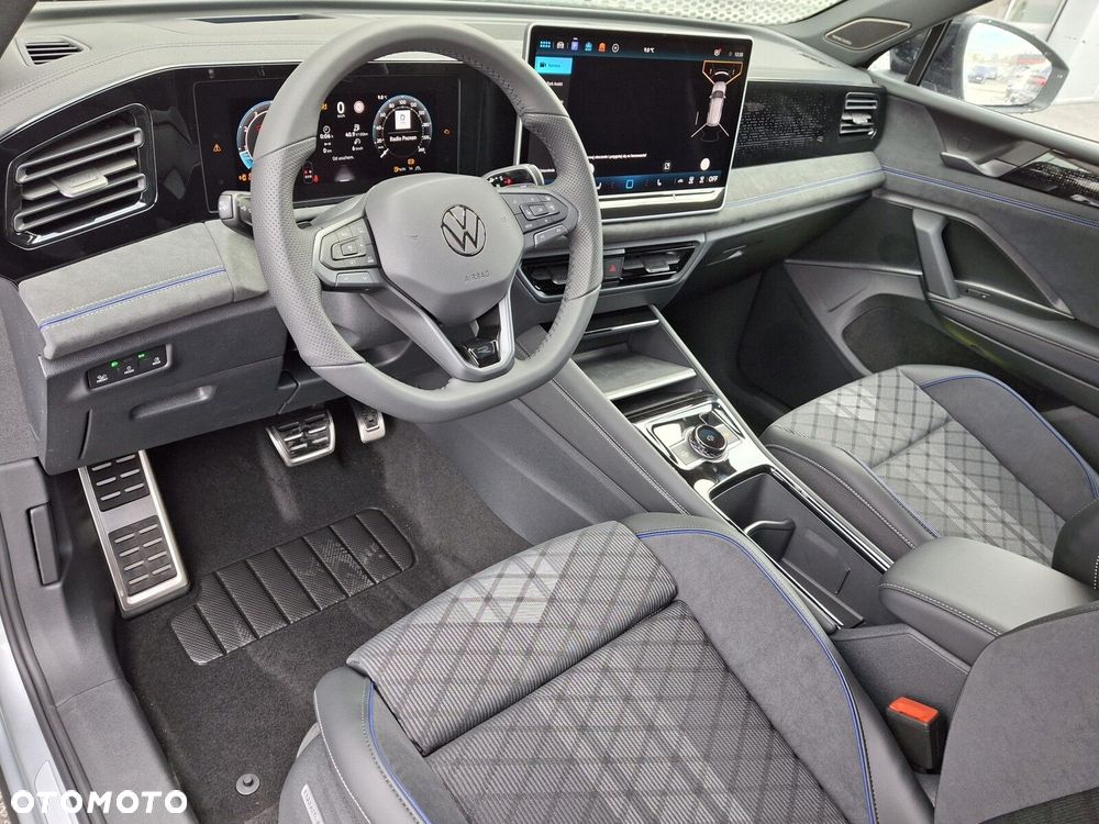 Volkswagen Tiguan - 10