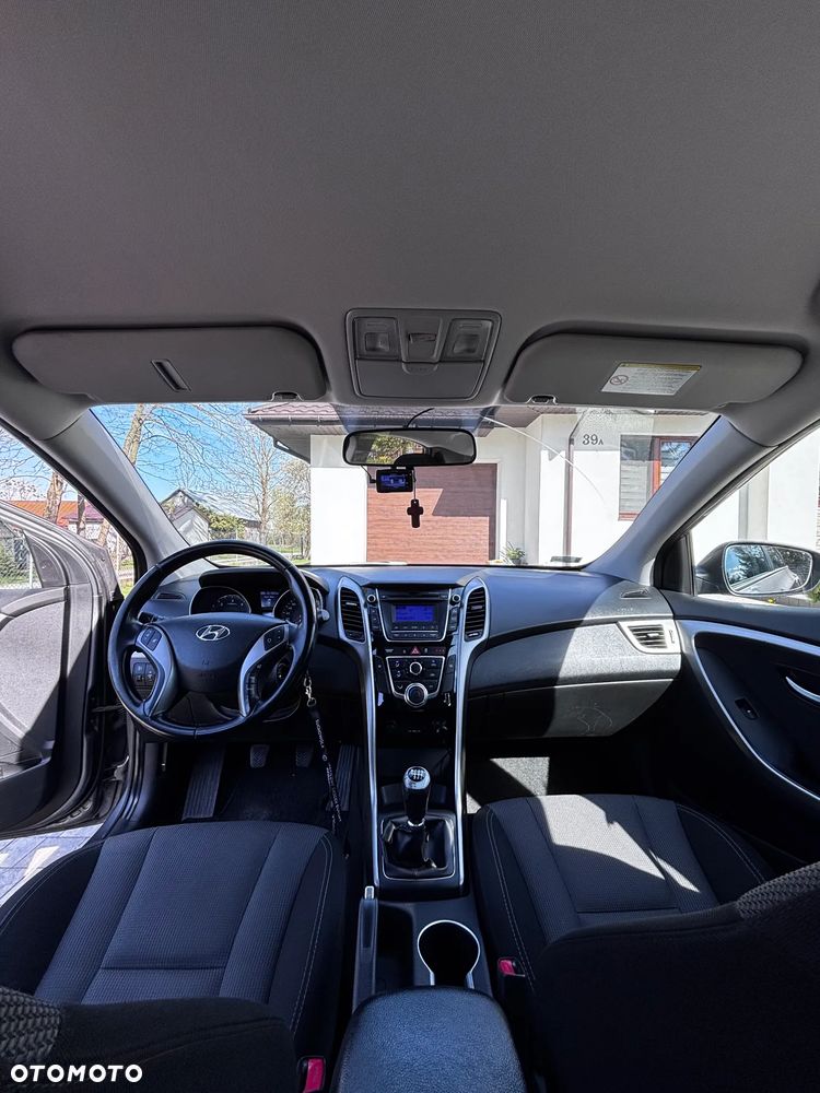 Hyundai i30 1.6 CRDi Classic - 9