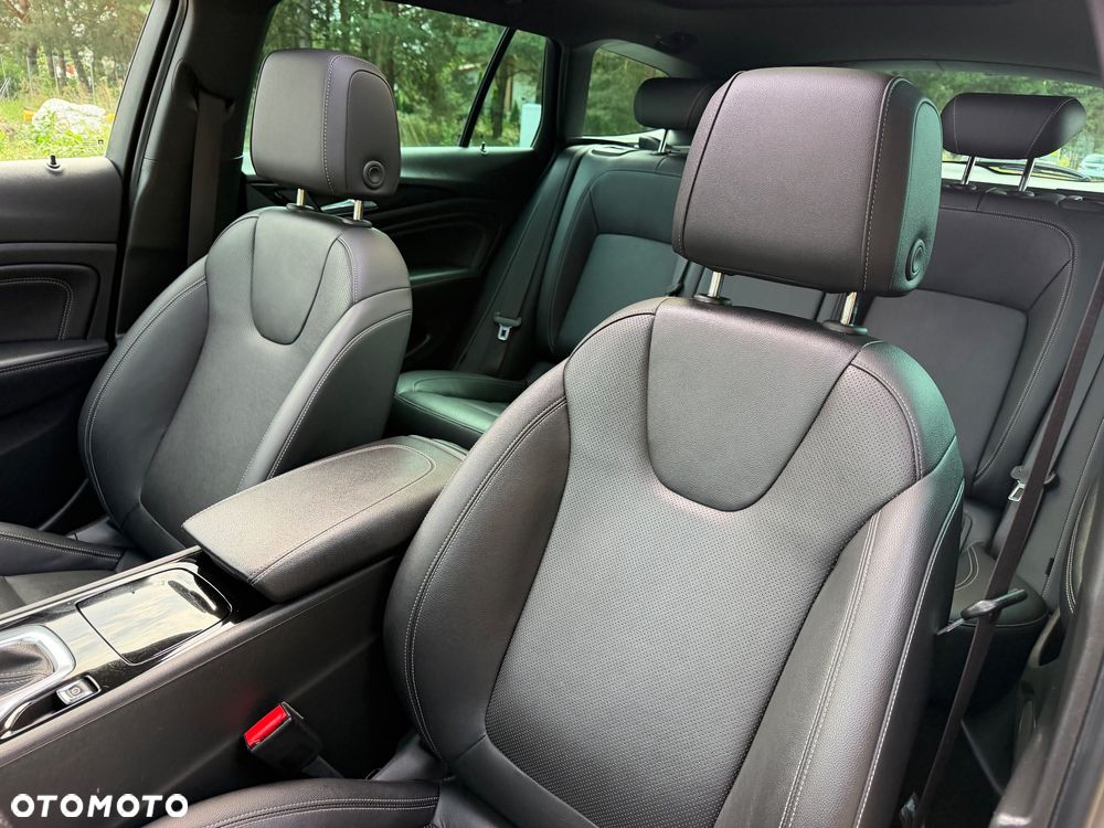 Opel Insignia 1.6 T Innovation S&S - 23